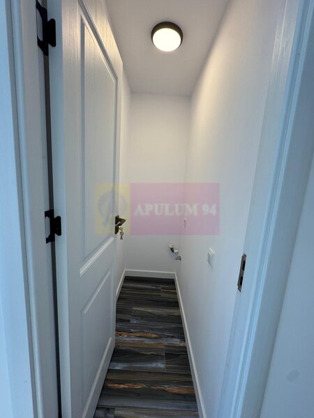 Casa de vanzare cu 2 apartamente in Azuga